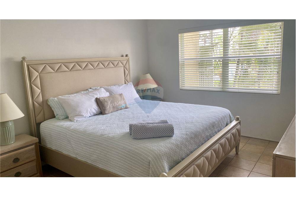 Condo/Apartment - For Sale - W Bay Bch South, Seven Mile, Cayman Islands - 24 - 90146002-459
