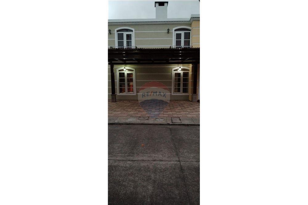 Villa - For Sale - La Esperanza, Quetzaltenango, Guatemala - 3 - 901011001-16