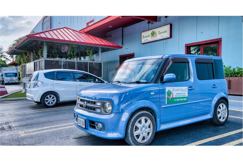 Bedrijfsmatig / Detailhandel - Te Koop - George Town, Grand Cayman, Cayman Islands - 14 - 90146048-4
