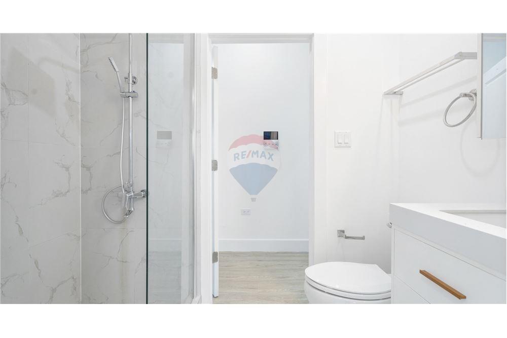 Appartement - Te Koop - George Town, Grand Cayman, Cayman Islands - 15 - 90146018-316