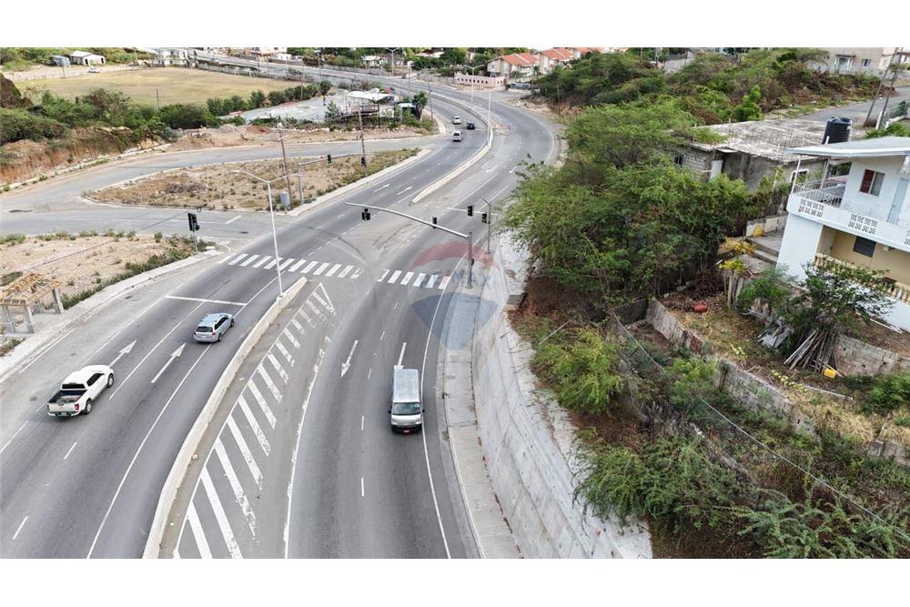 Villa - Te Koop - Bull Bay, Kingston, Jamaica - 8 - 90153043-153