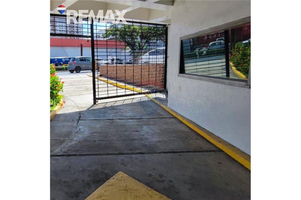Local Comercial - Venta - Zona 10, Guatemala, Guatemala - 1 - 902611014-4