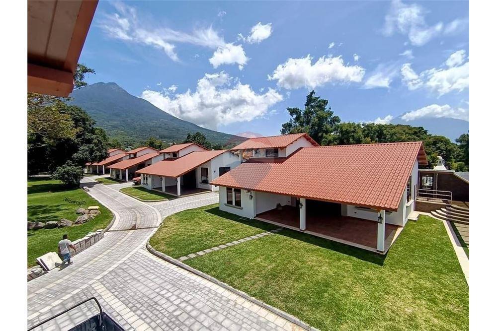 Villa - Venta - La Antigua Guatemala, Sacatepéquez, Guatemala - 1 - 90129009-115