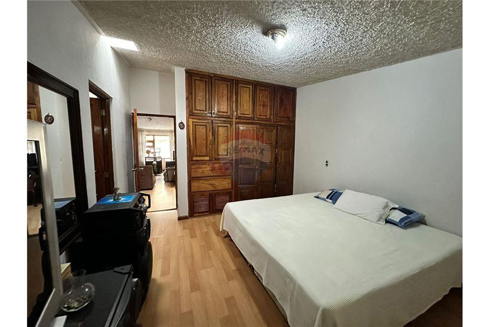 Villa - Te Koop - Quetzaltenango, Quetzaltenango, Guatemala - 17 - 901011001-21