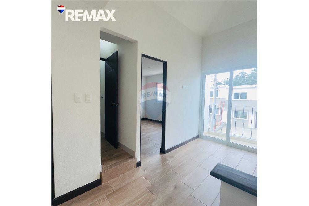 Villa - For Sale - San José Pinula, Guatemala, Guatemala - 14 - 902611001-98