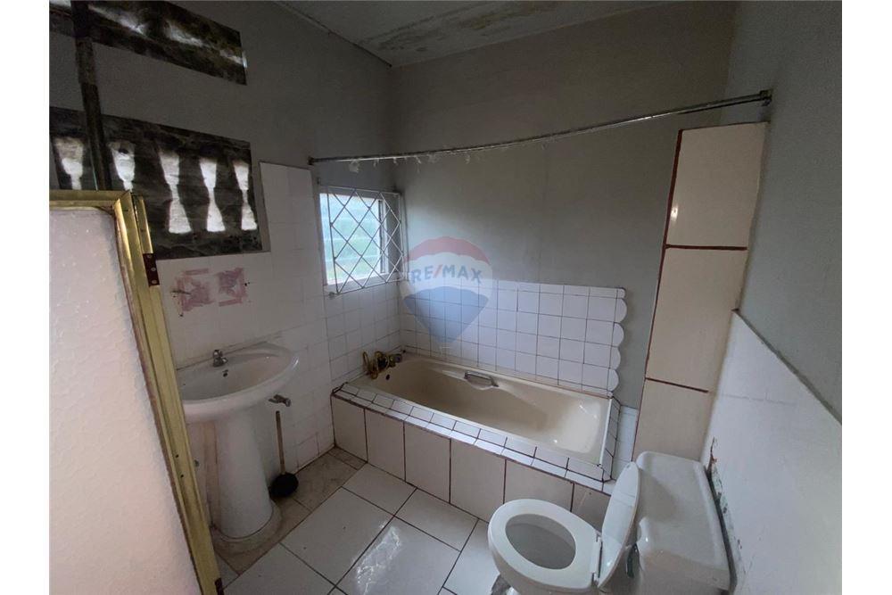 Villa - Te Koop - Sangre Grande, Saint Andrew, Trinidad and Tobago - 10 - 90155109-221