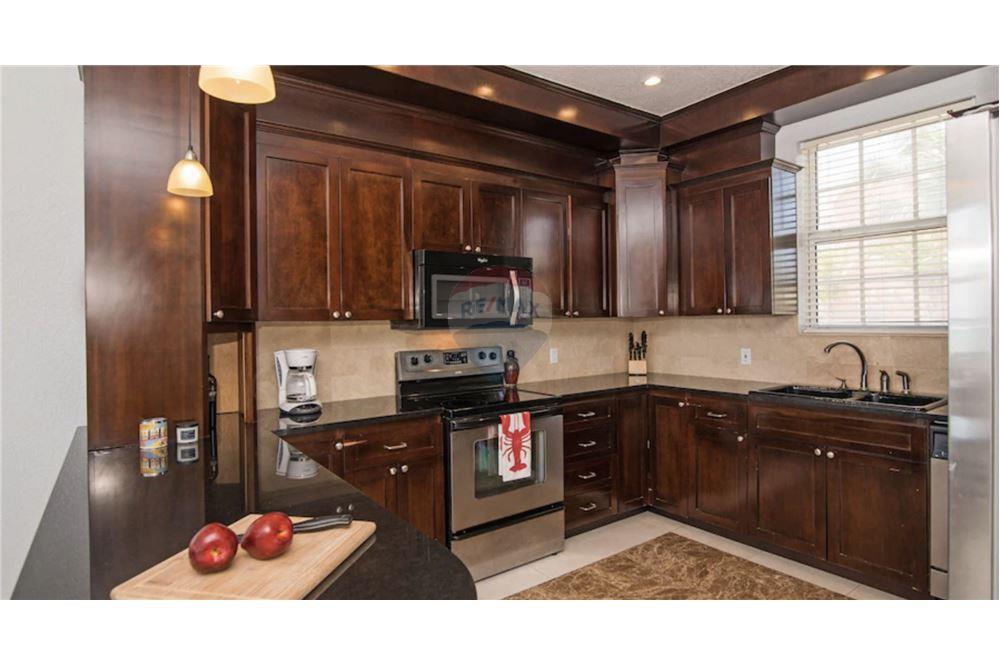 Appartement - Te Koop - East End, East End, Cayman Islands - 13 - 90146034-188