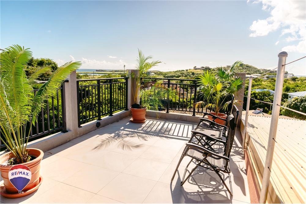 Appartement - Te Koop - Grand Anse, Saint George, Grenada - 32 - 902581001-100