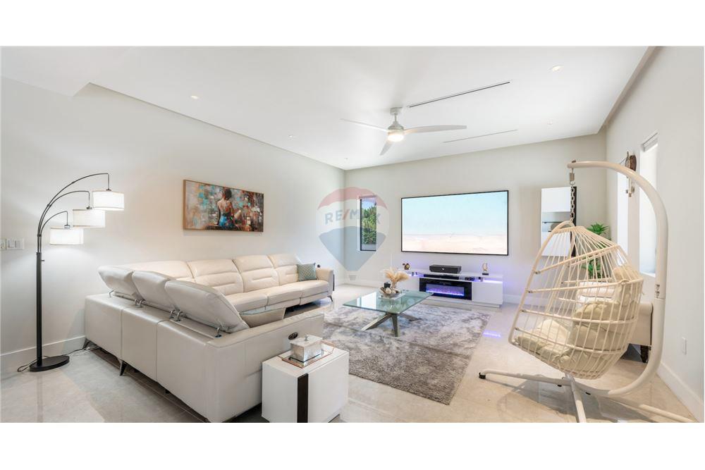 Villa - For Sale - Lower Valley, Savannah, Cayman Islands - 2 - 90146044-61