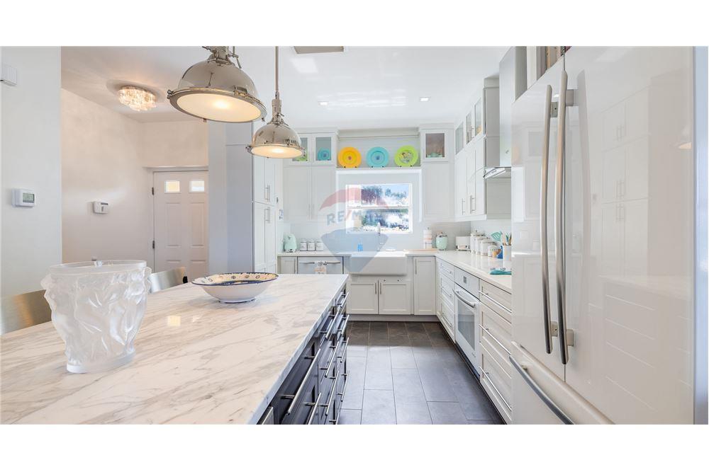 Apartamento/Condominio - Venta - W Bay Bch West, West Bay, Islas Caimán - 5 - 90146012-222