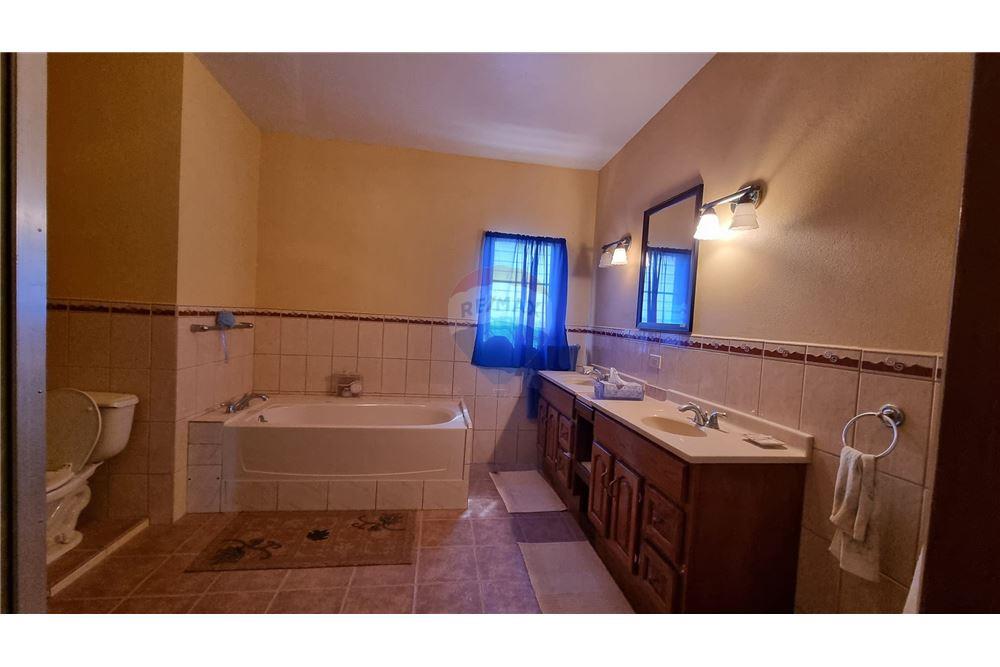 Villa - Venta - Almond Grove, St Maarten, St. Maarten - 15 - 90144016-34