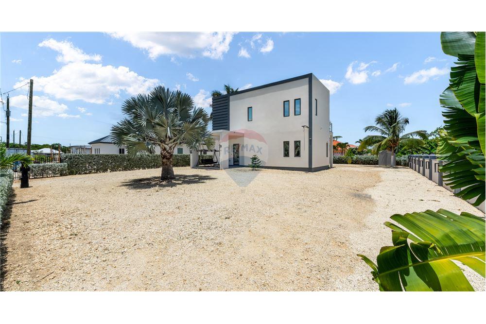 Villa - For Sale - Lower Valley, Savannah, Cayman Islands - 25 - 90146044-61