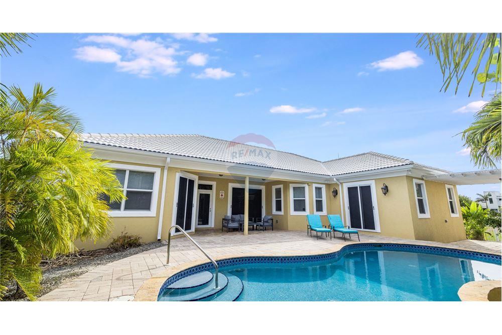 Villa - Te Koop - W Bay North East, West Bay, Cayman Islands - 26 - 90146012-238