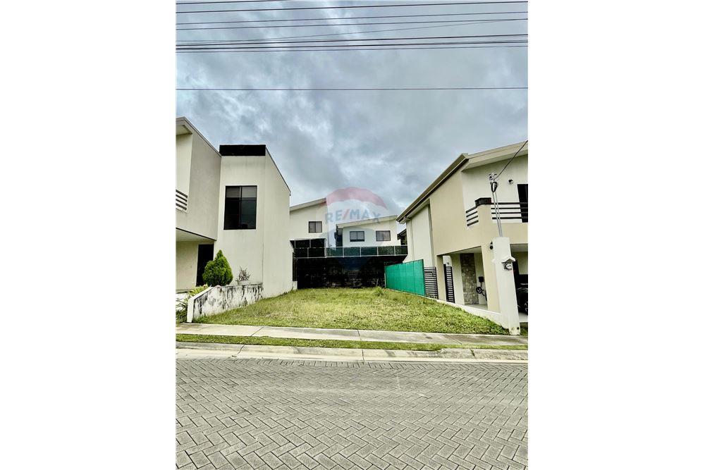 Land - For Sale - Alajuela, Alajuela- Alajuela, Costa Rica - 1 - 902021012-121