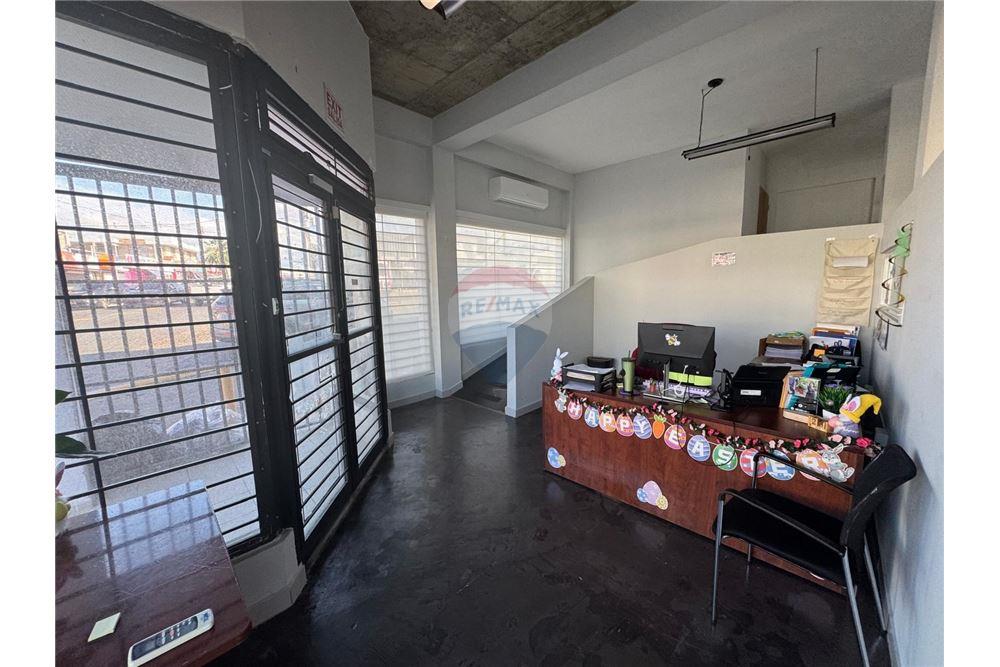 Bedrijfsmatig / Detailhandel - Te Koop - Puerto Nuevo, San Juan, Puerto Rico - 17 - 90102025-337