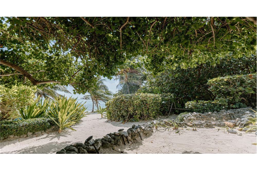 Villa - For Sale - Bodden Town, Bodden Town, Cayman Islands - 10 - 90146058-22