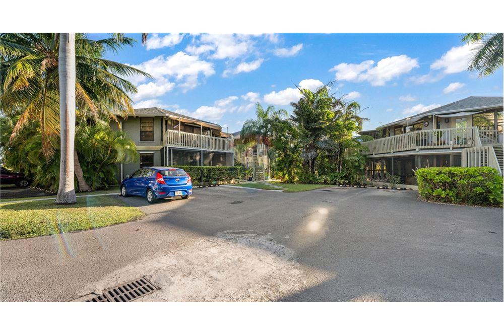 Condo/Apartment - For Sale - South Sound, South Sound, Cayman Islands - 38 - 90146034-182