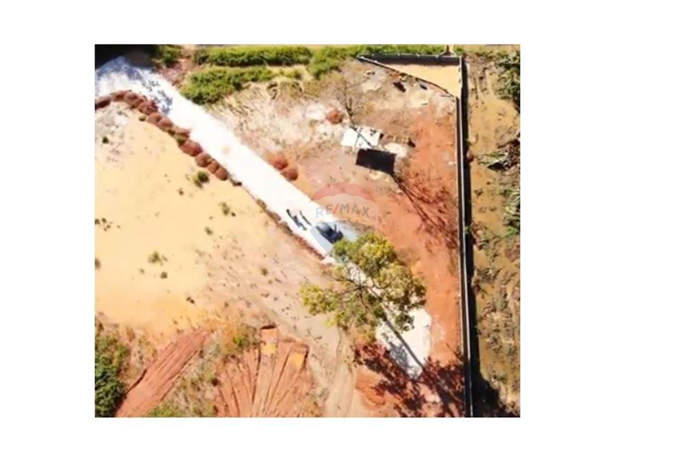 Grondstuk - Te Koop - Sangre Grande, Saint Andrew, Trinidad and Tobago - 1 - 90155092-100