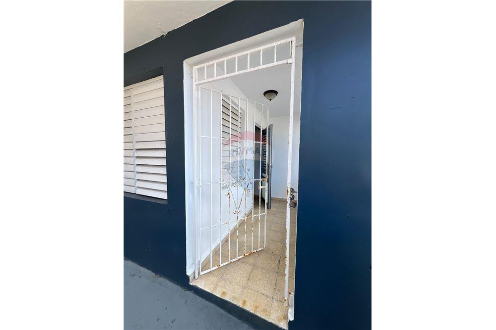 Multi-Family - For Sale - San Juan, San Juan, Puerto Rico - 3 - 90102068-9