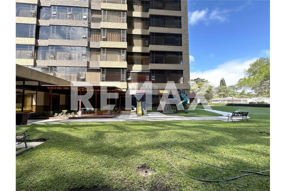 Condo/Apartment - For Sale - Zona 10, Guatemala, Guatemala - 10 - 902311019-26