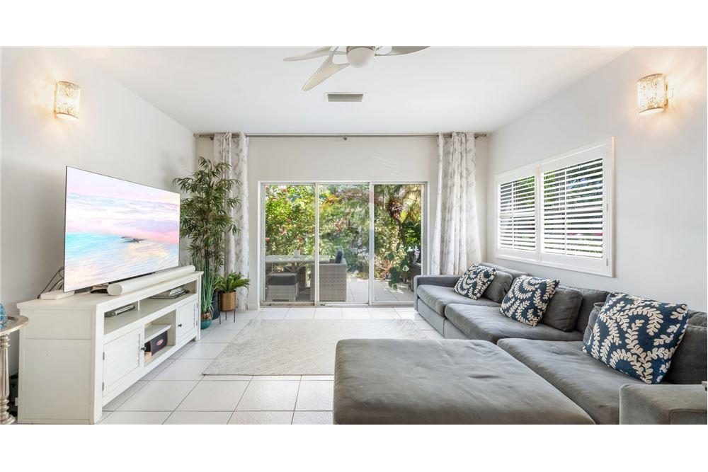 Condo/Apartment - For Sale - W Bay Bch West, West Bay, Cayman Islands - 1 - 90146058-25