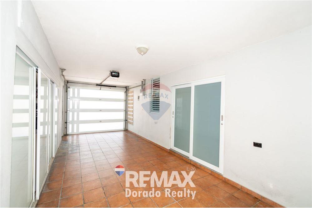 Villa - For Sale - URB Levittown Lakes, Toa Baja, Puerto Rico - 4 - 90107014-8