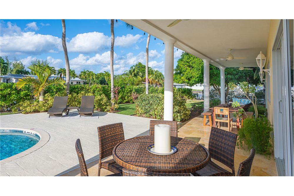 Villa - For Sale - W Bay Bch North, West Bay, Cayman Islands - 8 - 90146034-171