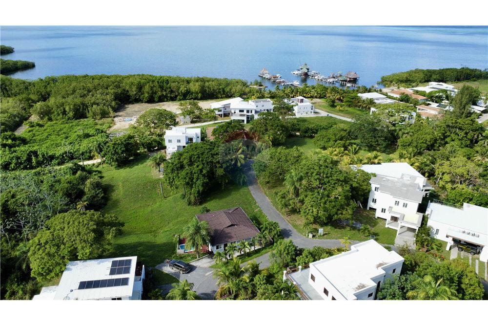 Villa - For Sale - Roatan, Bay Islands, Honduras - 4 - 90143009-436