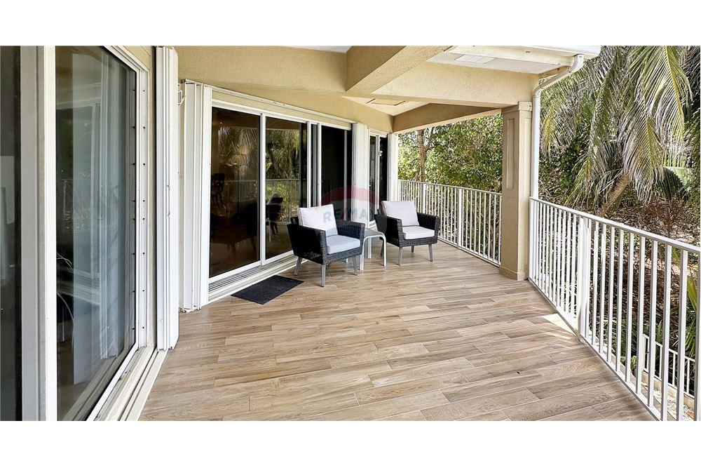 Apartamento/Condominio - Venta - W Bay Bch South, Seven Mile, Islas Caimán - 26 - 90146011-182