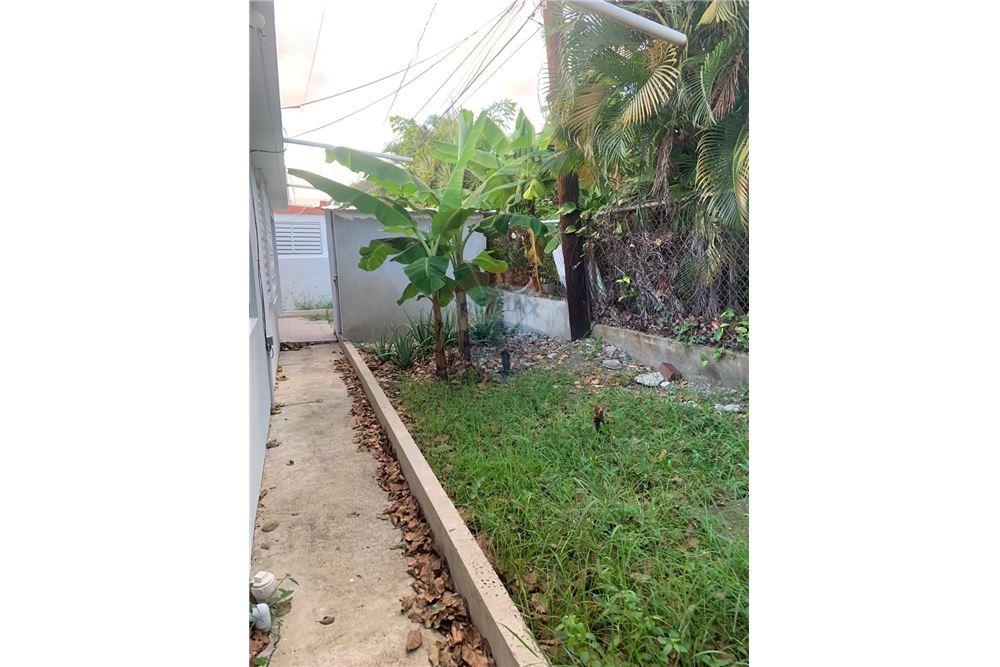 Villa - Venta - URB Santa Elena, Guayanilla, Puerto Rico - 9 - 90102025-329