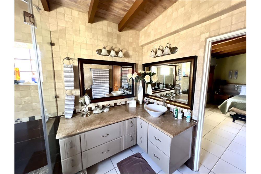 Villa - For Sale - Noord, Aruba, Aruba - 29 - 90105035-28