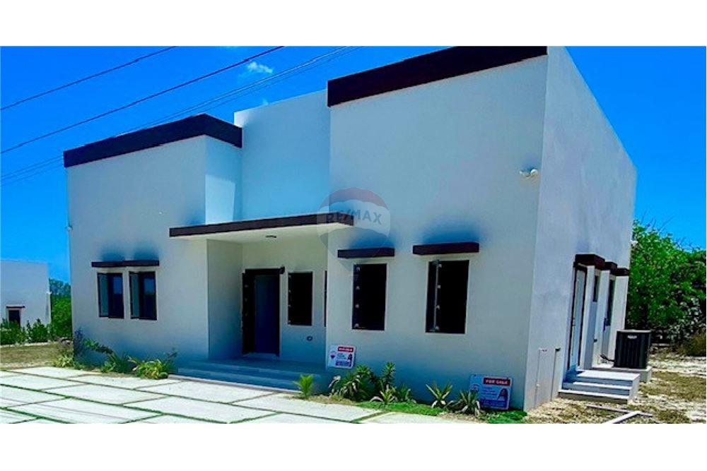 Villa - Te Koop - High Rock, Frank Sound, Cayman Islands - 2 - 90146033-41