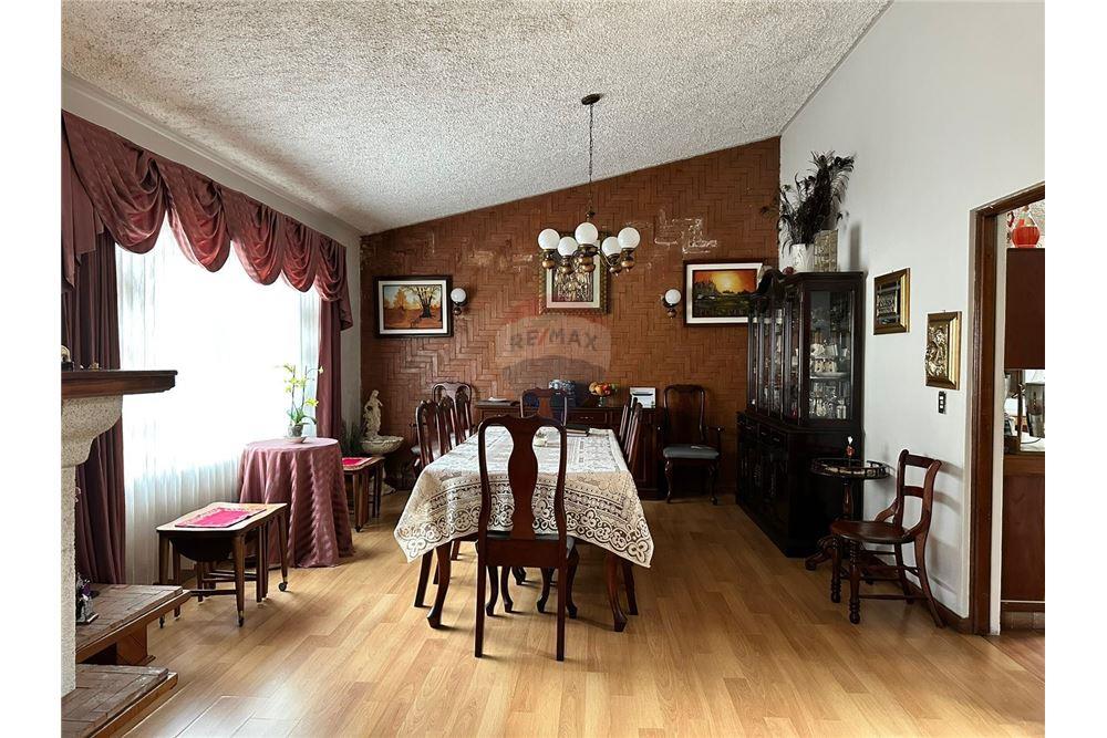 Villa - Te Koop - Quetzaltenango, Quetzaltenango, Guatemala - 3 - 901011001-21
