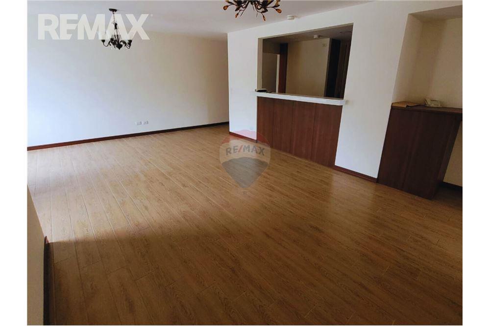 Condo/Apartment - For Sale - Zona 15, Guatemala, Guatemala - 3 - 902611001-54