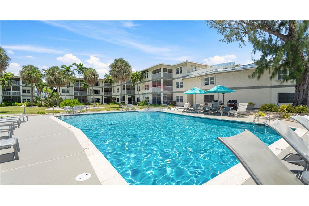 Apartamento/Condominio - Venta - W Bay Bch South, Seven Mile, Islas Caimán - 23 - 90146042-56
