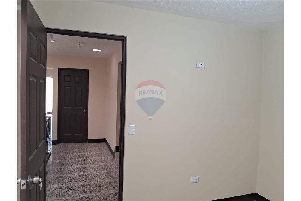 Villa - For Sale - Quetzaltenango, Quetzaltenango, Guatemala - 17 - 901011001-30