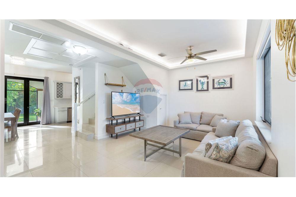 Condo/Apartment - For Sale - South Sound, South Sound, Cayman Islands - 2 - 90146034-177