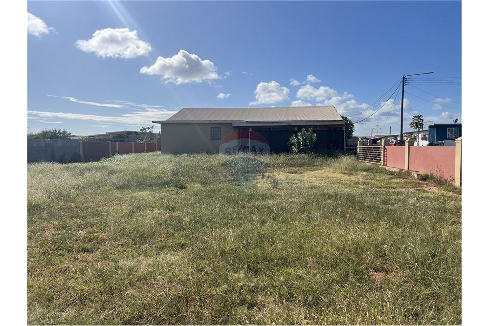 Bedrijfsmatig / Detailhandel - Te Koop - Sint Nicolaas, Aruba, Aruba - 53944 - 90105035-27