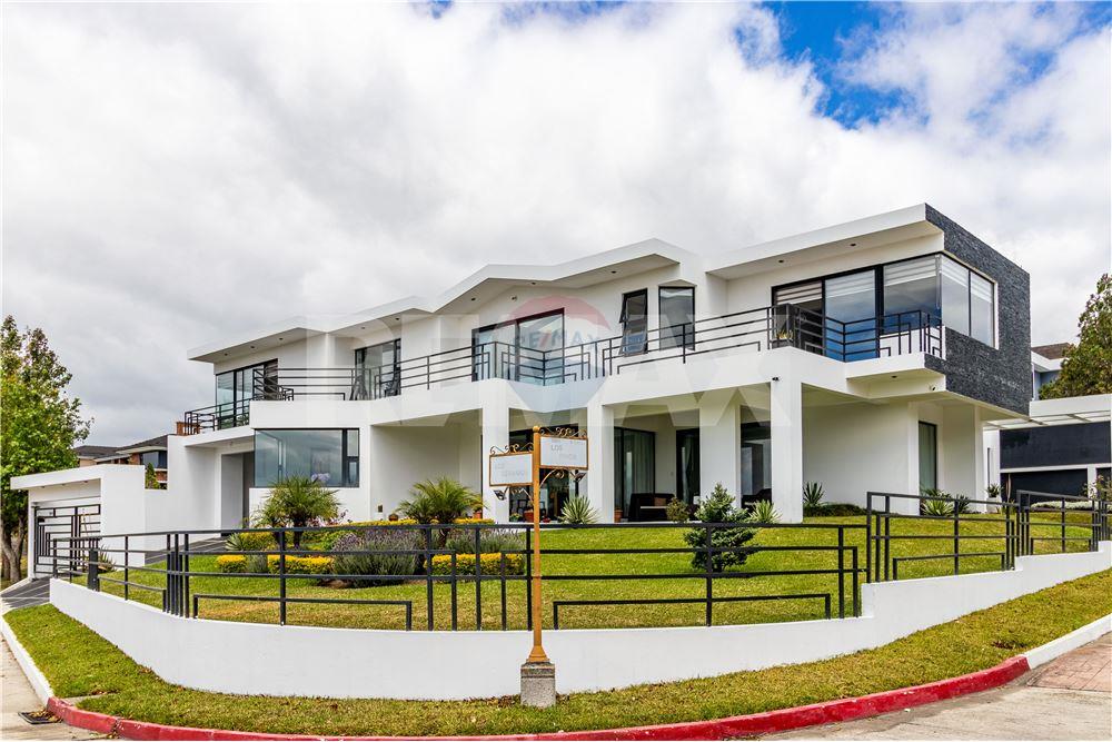 Villa - Venta - Fraijanes, Guatemala, Guatemala - 12 - 902091020-12