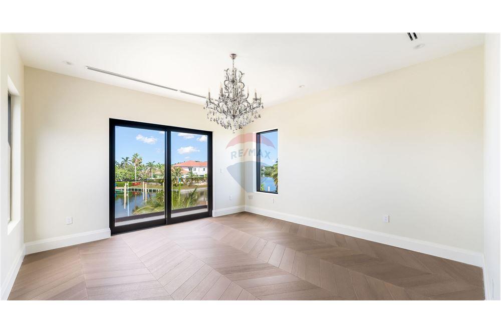 Villa - For Sale - W Bay Bch North, West Bay, Cayman Islands - 21 - 90146034-194