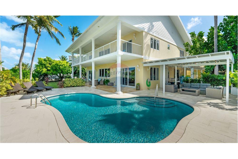 Villa - For Sale - W Bay Bch North, West Bay, Cayman Islands - 3 - 90146034-171