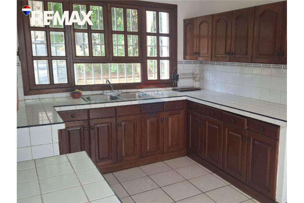 Villa - Te Koop - El Crucero, Managua, Nicaragua - 2 - 902521007-50