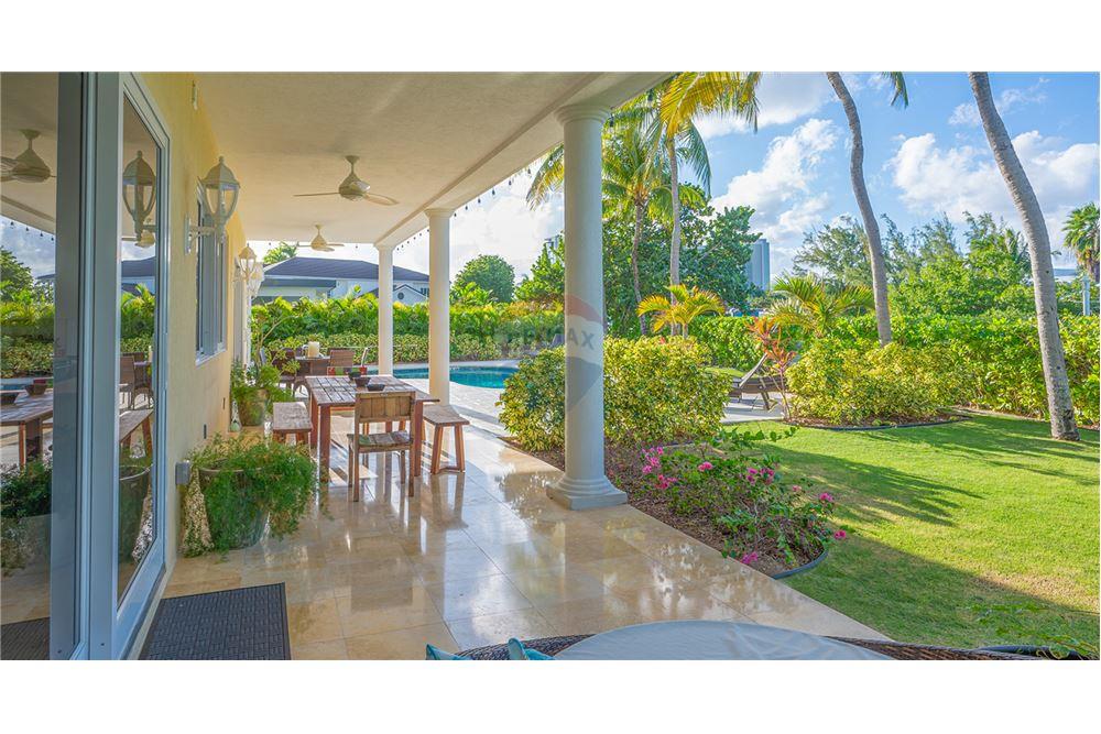 Villa - For Sale - W Bay Bch North, West Bay, Cayman Islands - 7 - 90146034-171