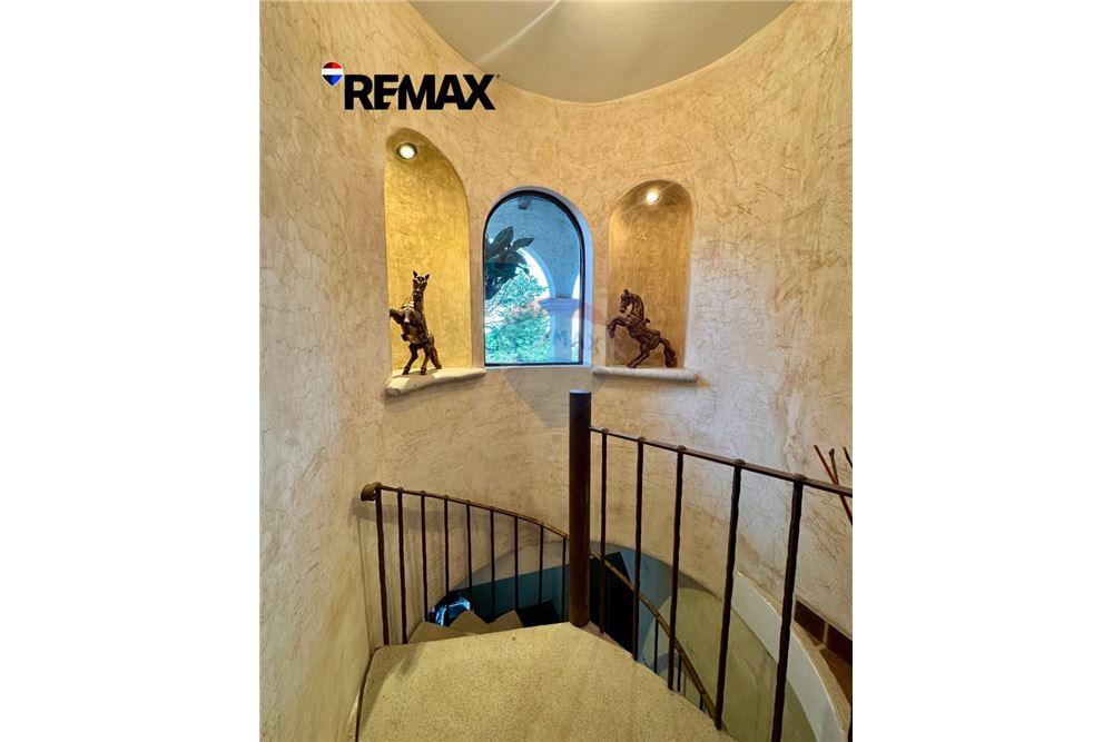 Villa - Venta - Mixco, Guatemala, Guatemala - 23 - 902691016-5