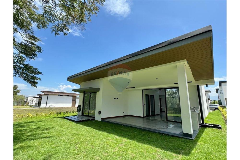 Villa - For Sale - La Guacima, Alajuela, Costa Rica - 3 - 902021012-122