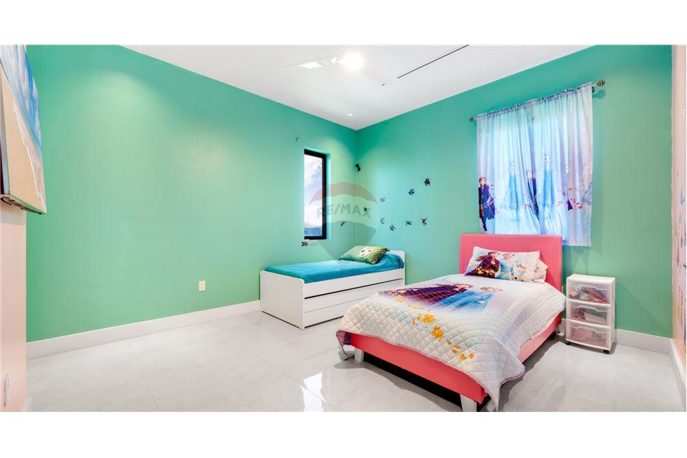 Villa - For Sale - Lower Valley, Savannah, Cayman Islands - 22 - 90146044-61