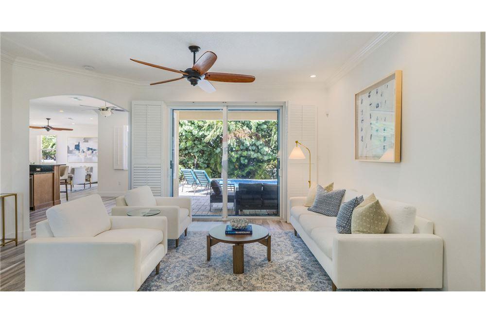 Villa - Te Koop - W Bay North East, West Bay, Cayman Islands - 7 - 90146012-238