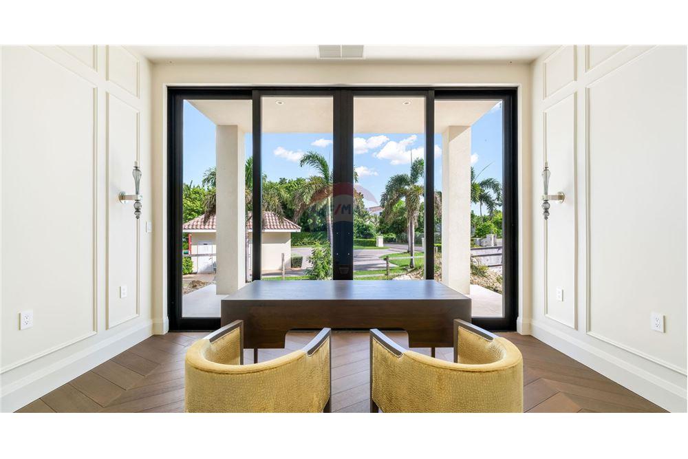 Villa - For Sale - W Bay Bch North, West Bay, Cayman Islands - 10 - 90146034-194