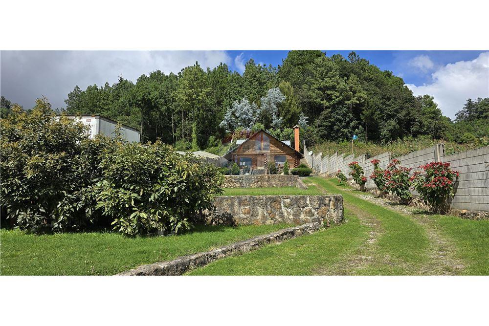 Villa - For Sale - Xesajbín, Chimaltenango, Guatemala - 1 - 902641002-3