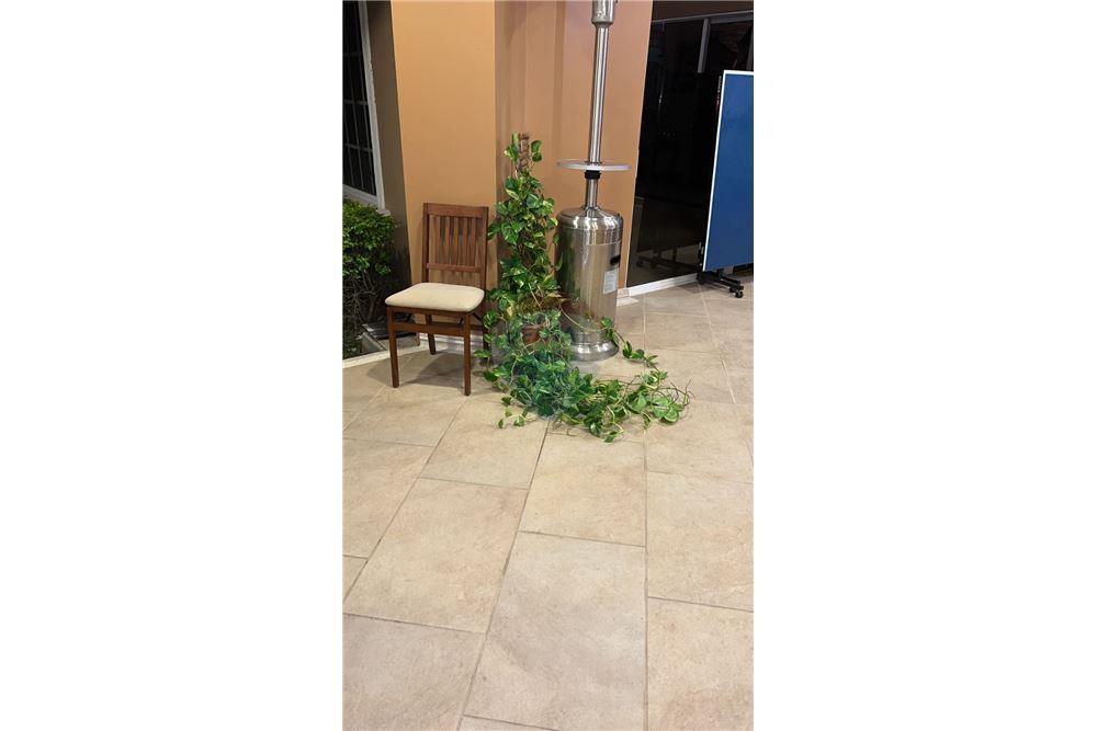 Villa - For Sale - Curridabat, San José - Curridabat, Costa Rica - 12 - 901251002-34